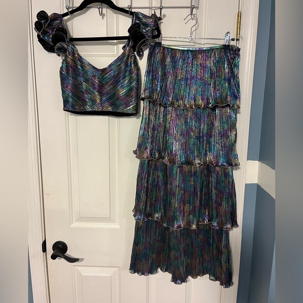 Saylor Gianna Top And Skirt Set XS - Picture 3 of 5